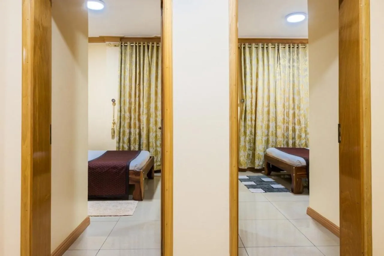 Apartment In Secure Resort - 46 People Kampala Uganda
